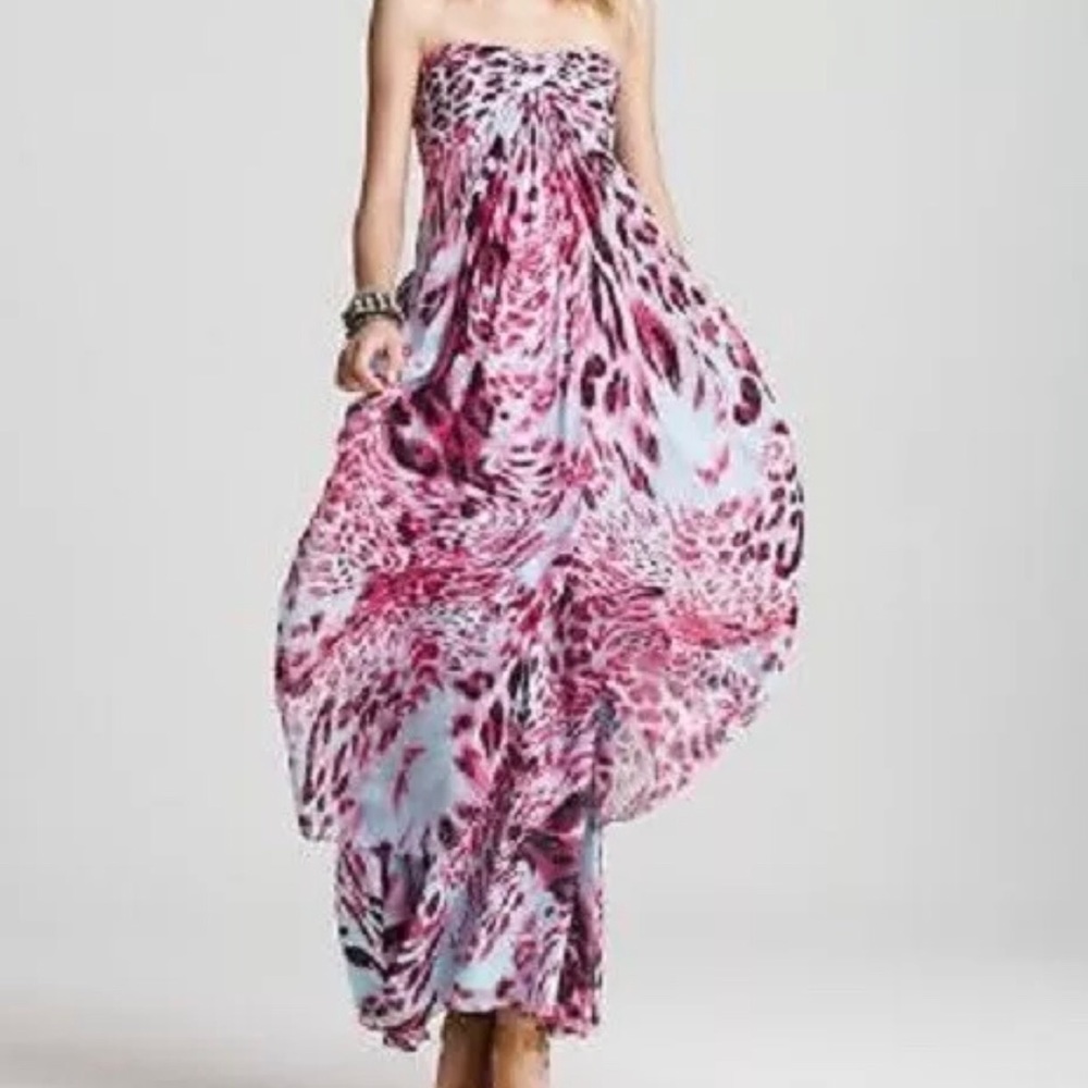 LAUNDRY by Shelli Segal Formal Gown